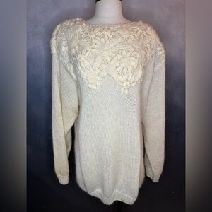 Vintage Venezia Vitale Mohair Wool Blend Sweater – Cream Floral Lace Detail